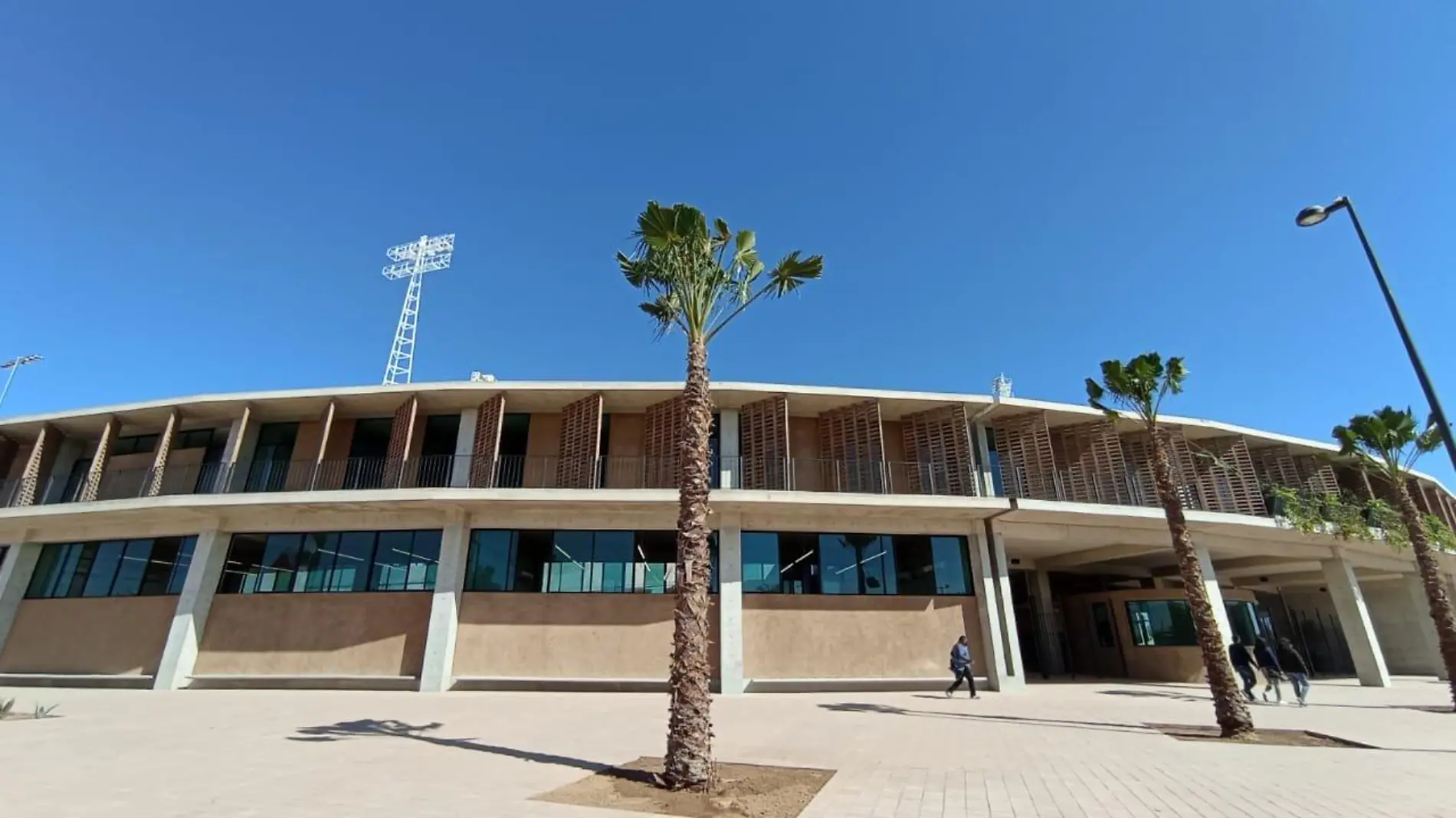 Fachada de Academia de Beisbol del estadio Héctor Espino - Cecilia Saijas (13)